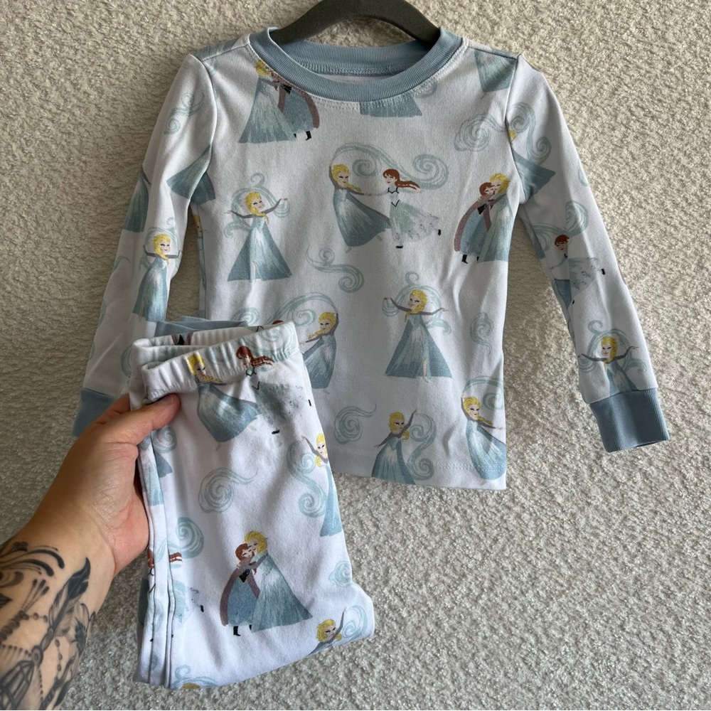 Pottery Barn Kids Light Blue & White Frozen Character Pajama Set